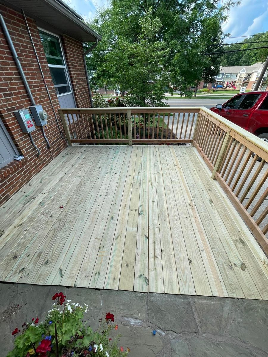 Deck & Patio Installation for HI-Quality Building & Design in Washtenaw County, MI