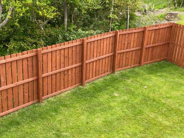 Fence Staining for KND Painting, LLC in Milwaukee,  WI
