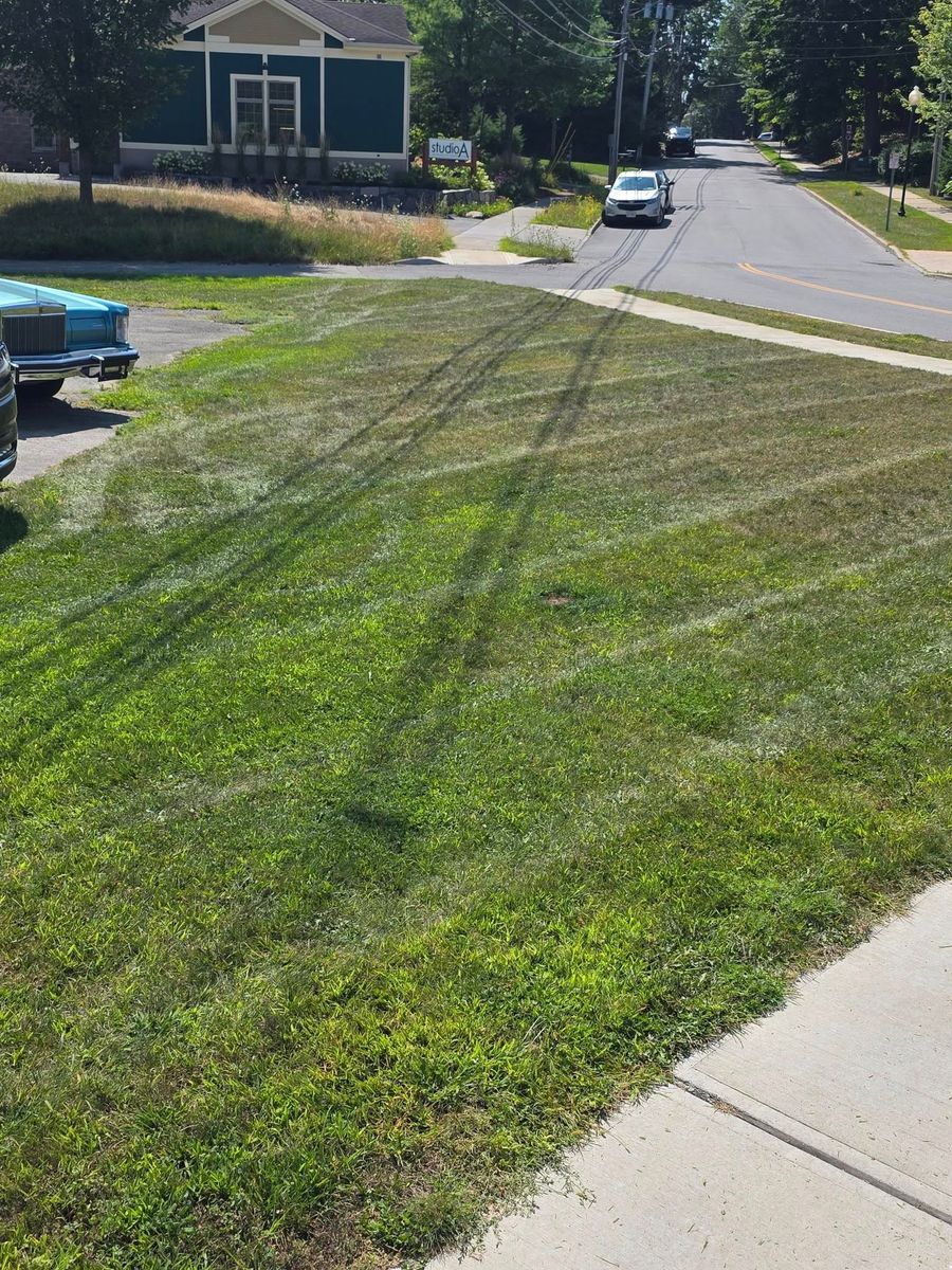 Lawn Maintenance for Sweet Scapes in Ballston Spa, NY