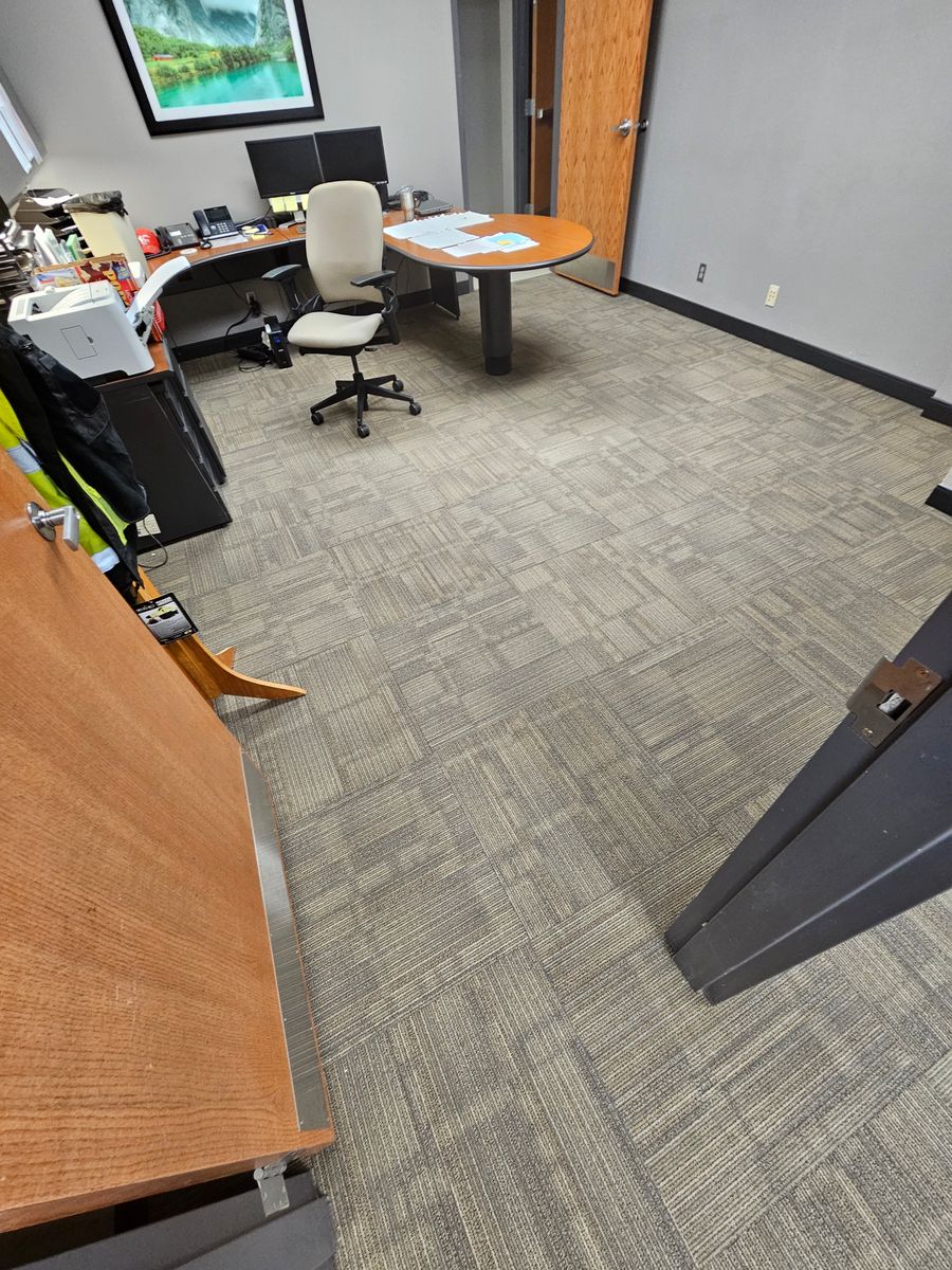 Floor Installation for Smart Flooring in Sunrise Beach, MO