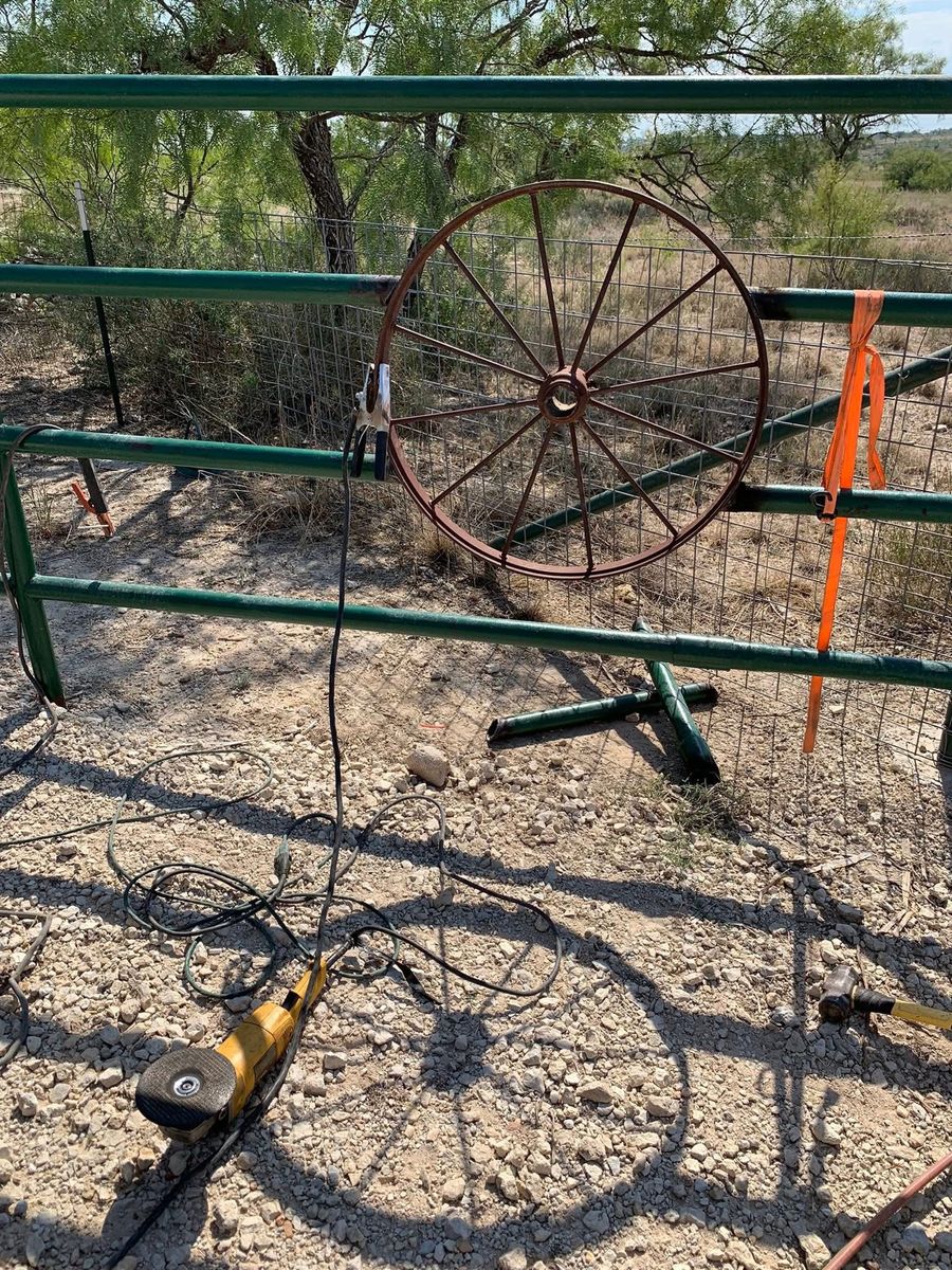 Fencing for Bean Welding & Construction LLC in Ballinger, TX