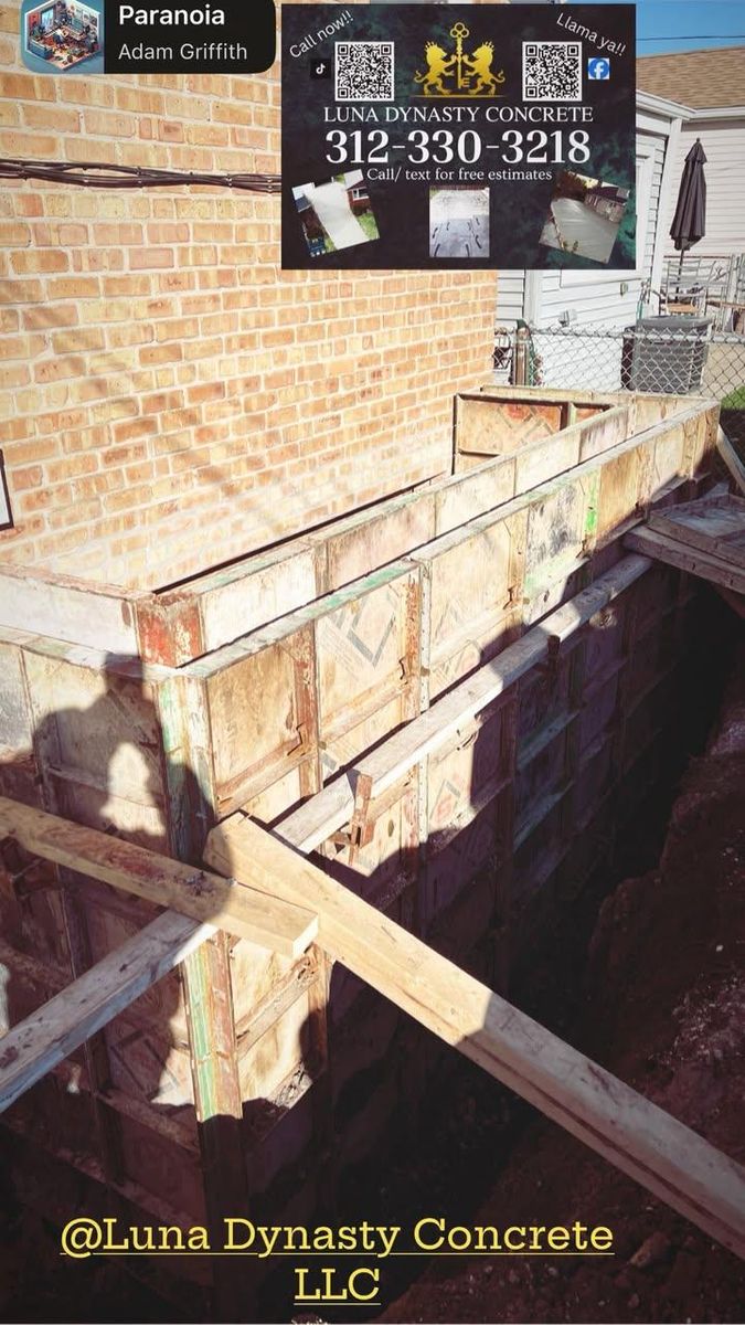 Concrete for Luna Dynasty Concrete in Chicago, IL