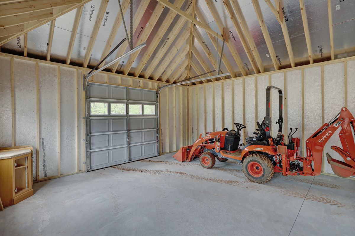 Custom Garages for Pond View Mini Structures in  Strasburg, PA
