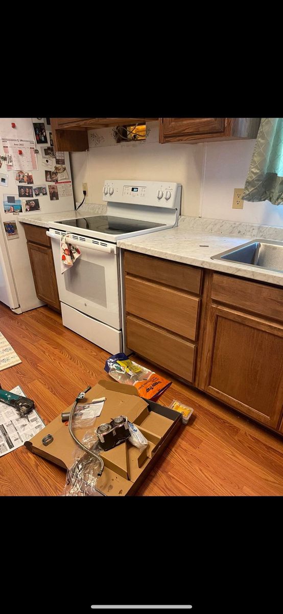 Kitchen Renovation for HRC Herring Roofing and Construction in Maryville, TN