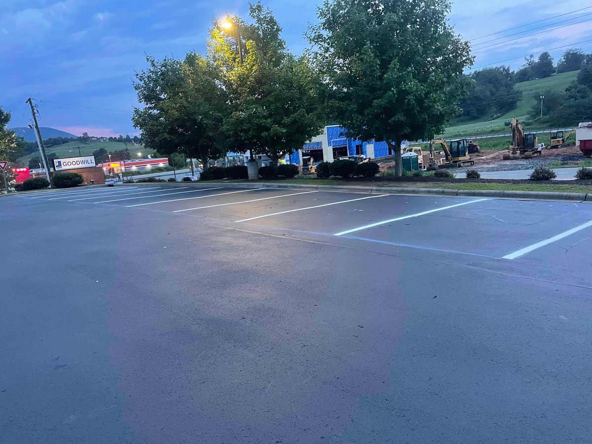Parking Lot Striping for Stripe A Lot in Knoxville, TN