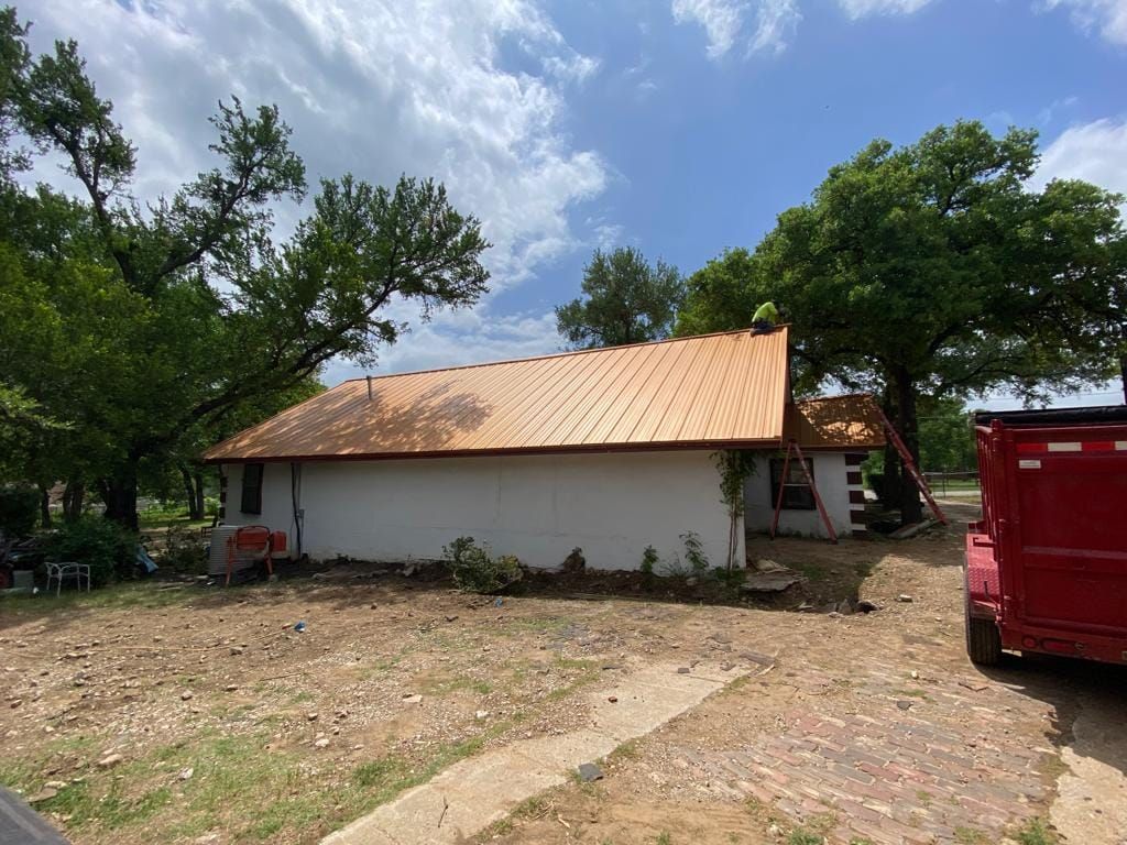 Metal Roofing Installation for M&H Metal and Roofing LLC  in Corsicana, TX