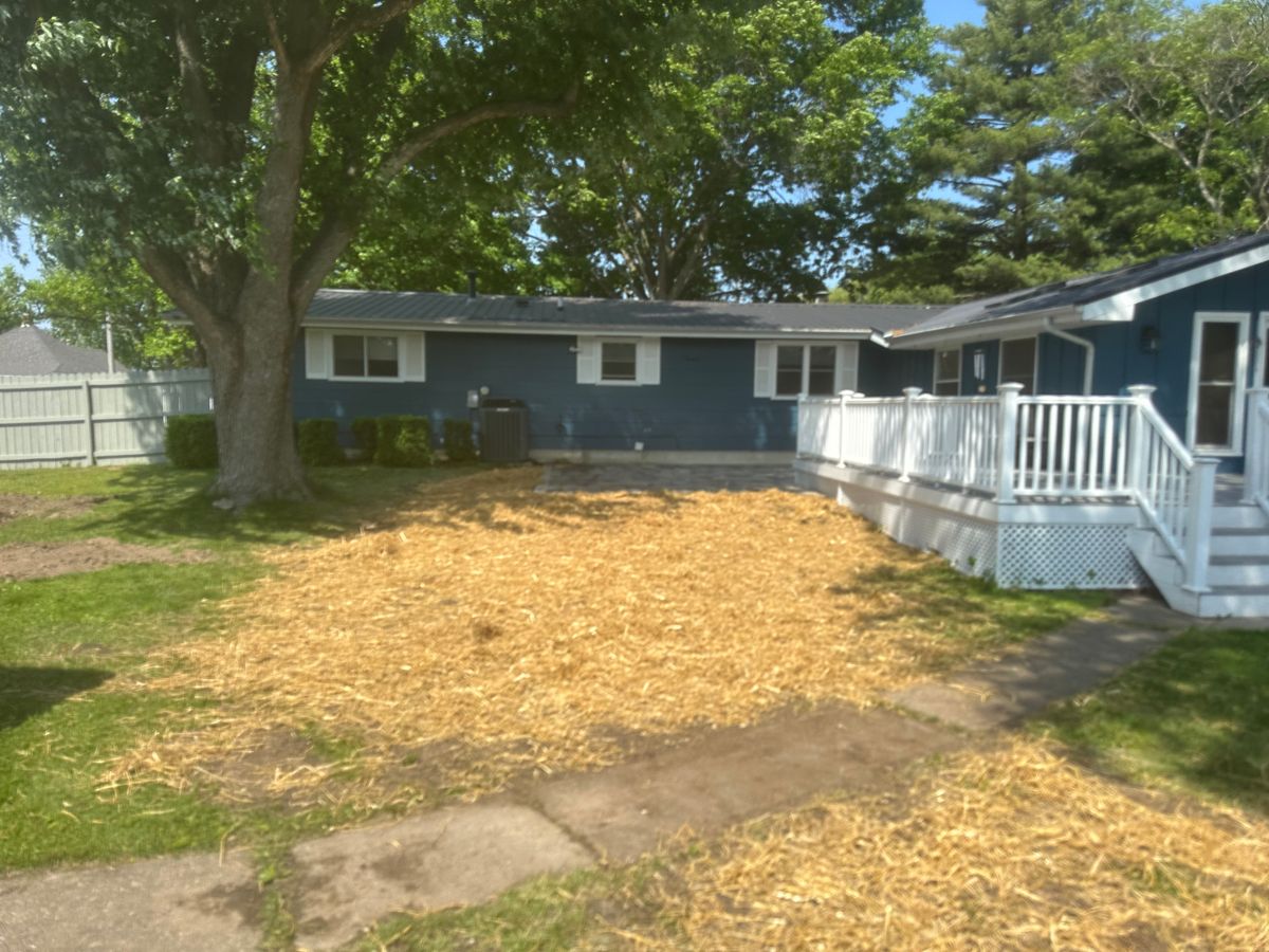Landscape Installation for Mayfield Landscaping in Staunton, IL