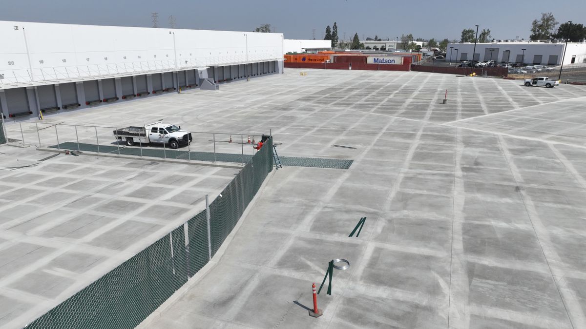 Industrial Fence for Ellis Fence CO in Barstow, CA