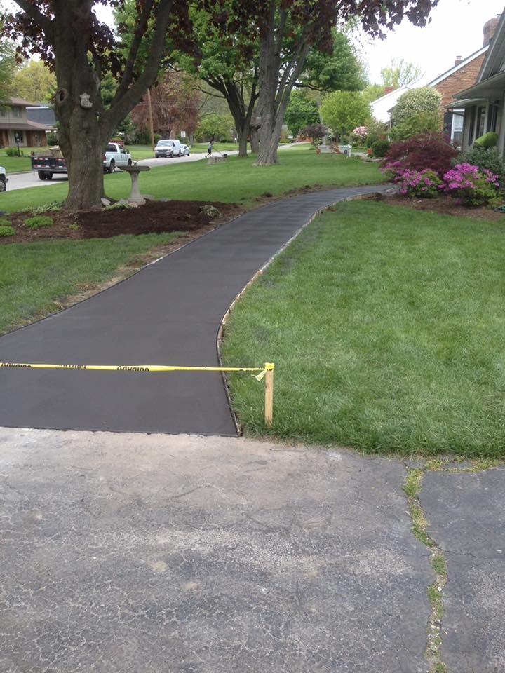 Sidewalk Installation for Paul Turner Concrete & Excavating in Toledo, OH