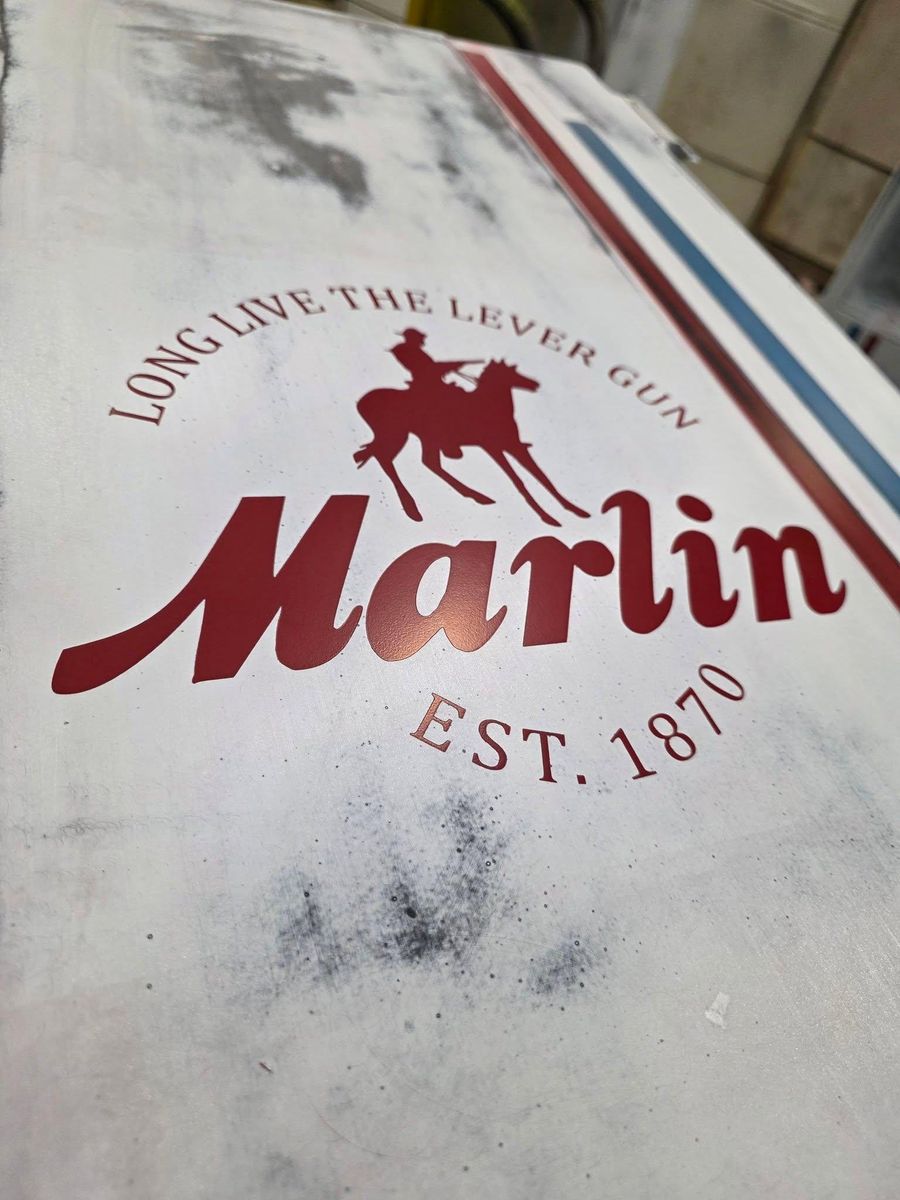 Vintage refrigerator restoration for Wessels Custom Paint & Restoration in Bad Axe, MI