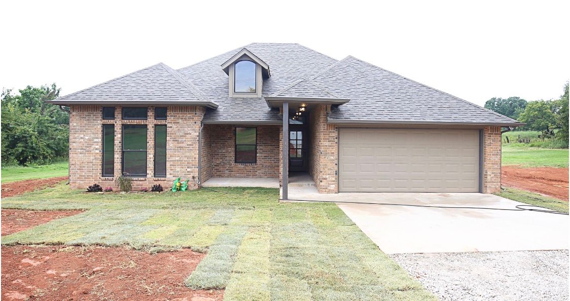 Custom Home Building for Rock Solid Homes in Edmond, OK