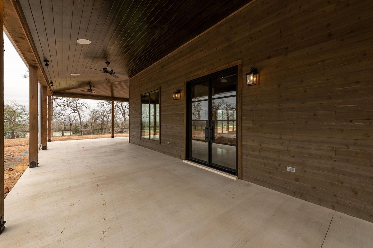 Custom Homes for CWC Custom Homes & Barndominiums in Snook, TX