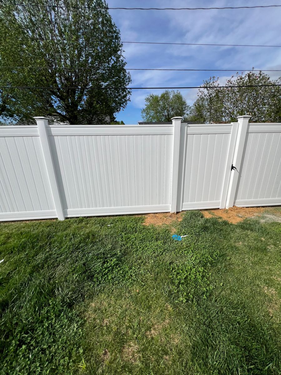 Fence Repair for Penrod & Son's Fencing in Owensboro, KY