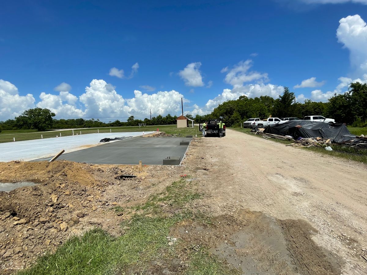 Houston Concrete Driveway Replacement for Texas Bay Concrete in Houston, TX