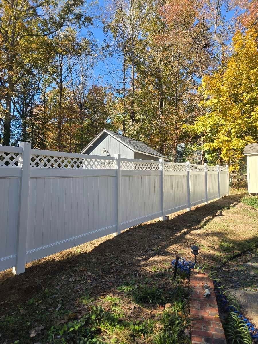 Vinyl Fencing for Innovative Enclosures in Mechanicsville, VA