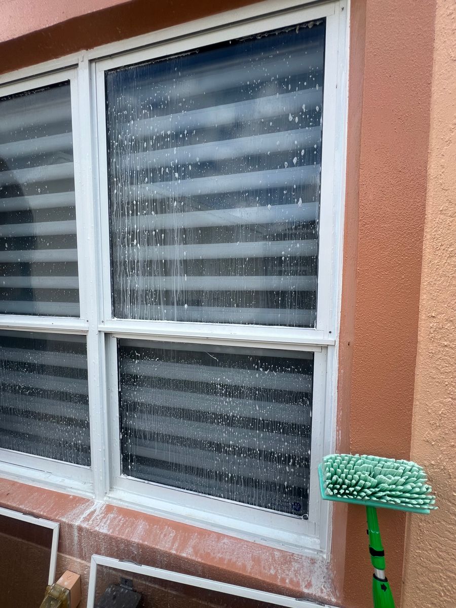 Residential Window Cleaning for My Window Guys in Venice, FL