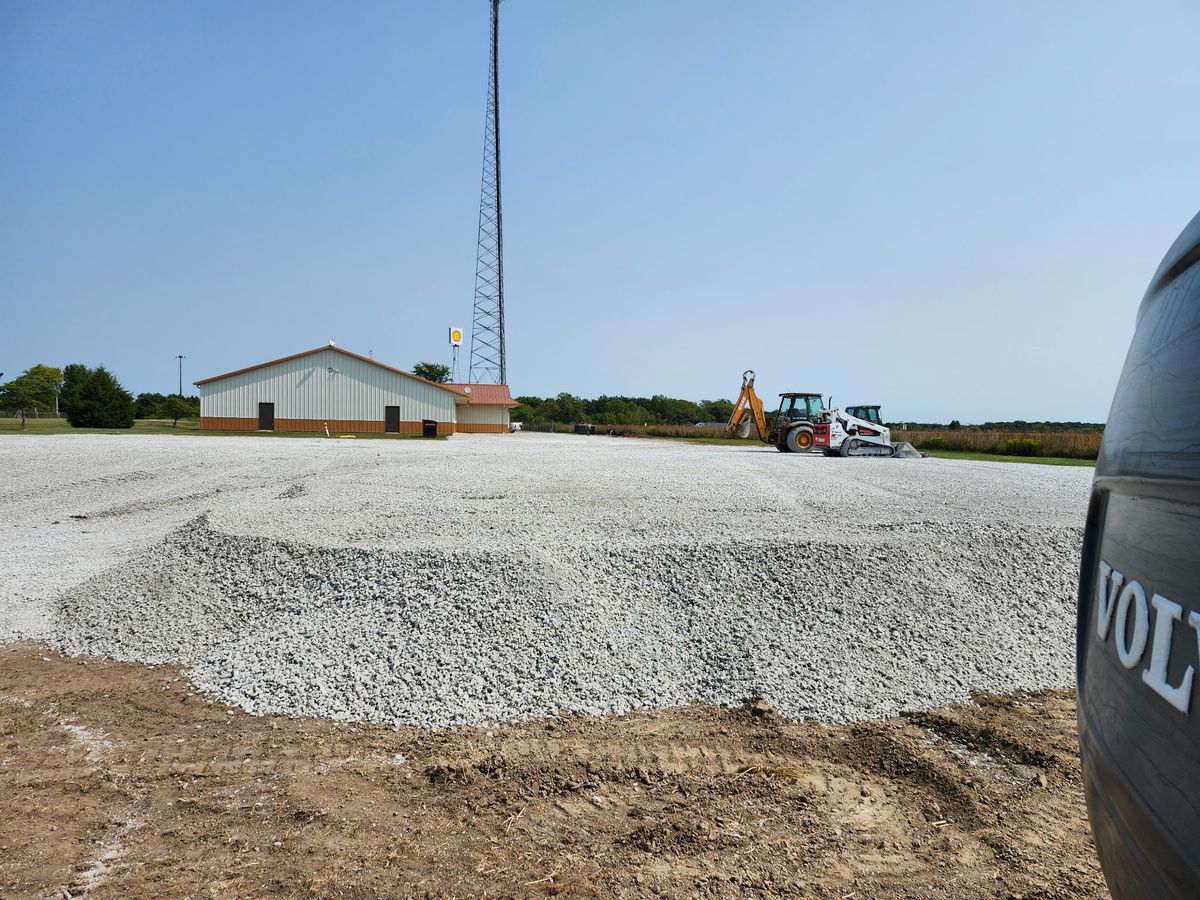 Land Clearing & Demolition for BDS Trucking & Excavating in Litchfield, IL