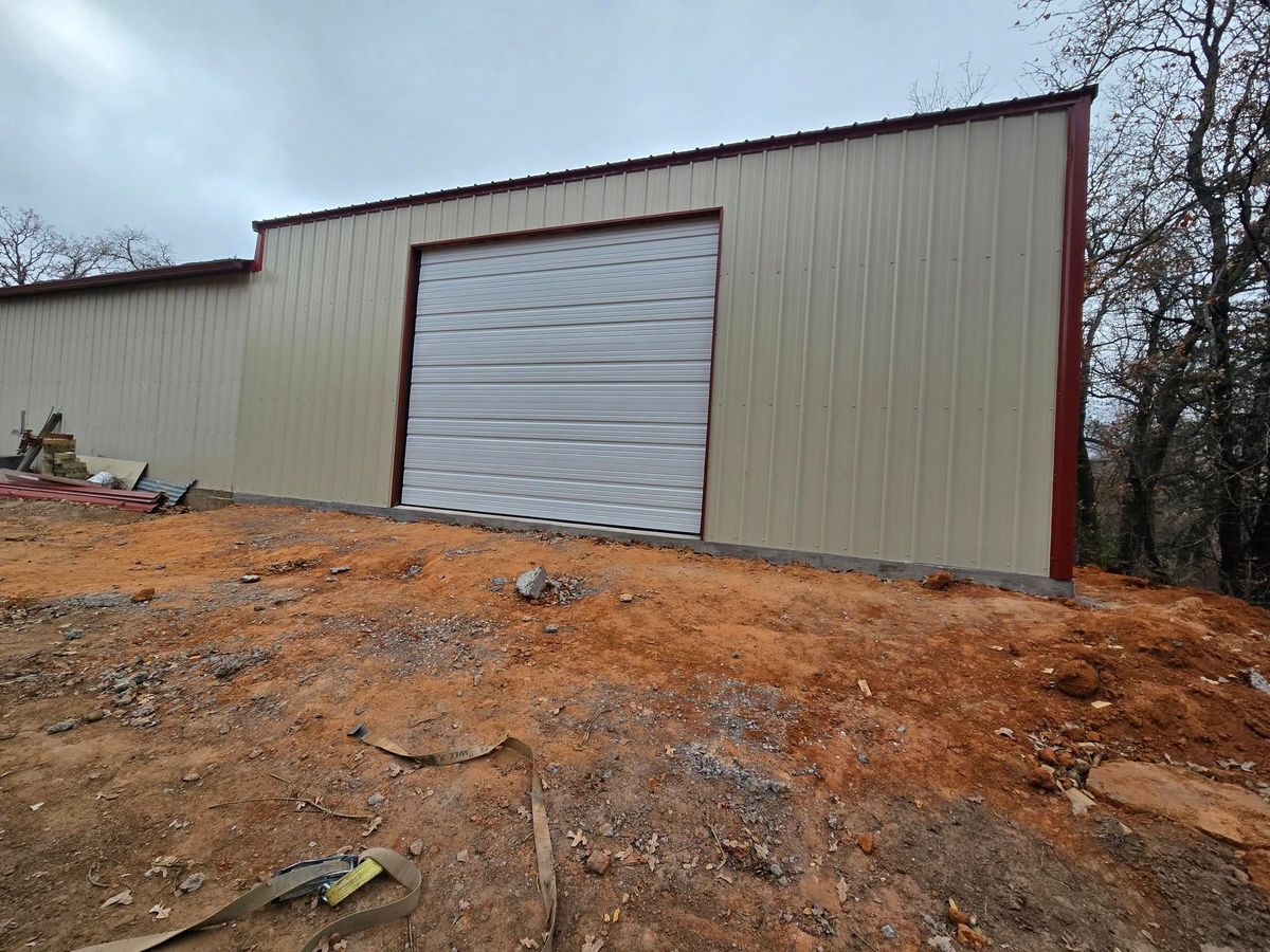 Oklahoma Commercial Steel Buildings (warehouses, agricultural, aviation, strip malls) for A-N-H Construction LLC in Oklahoma City, OK