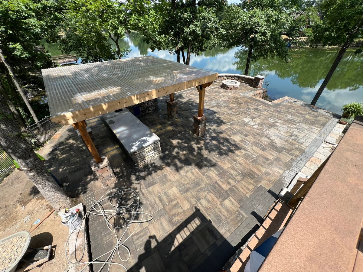 Landscape Installation for Mayfield Landscaping in Staunton, IL