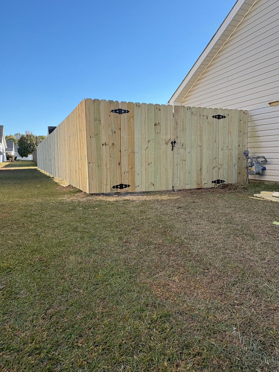 Fence Installation for TG Fencing LLC in Farmville, NC