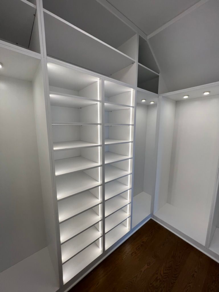 Built In Closets for Wise Remodeling CO in Kennesaw, GA