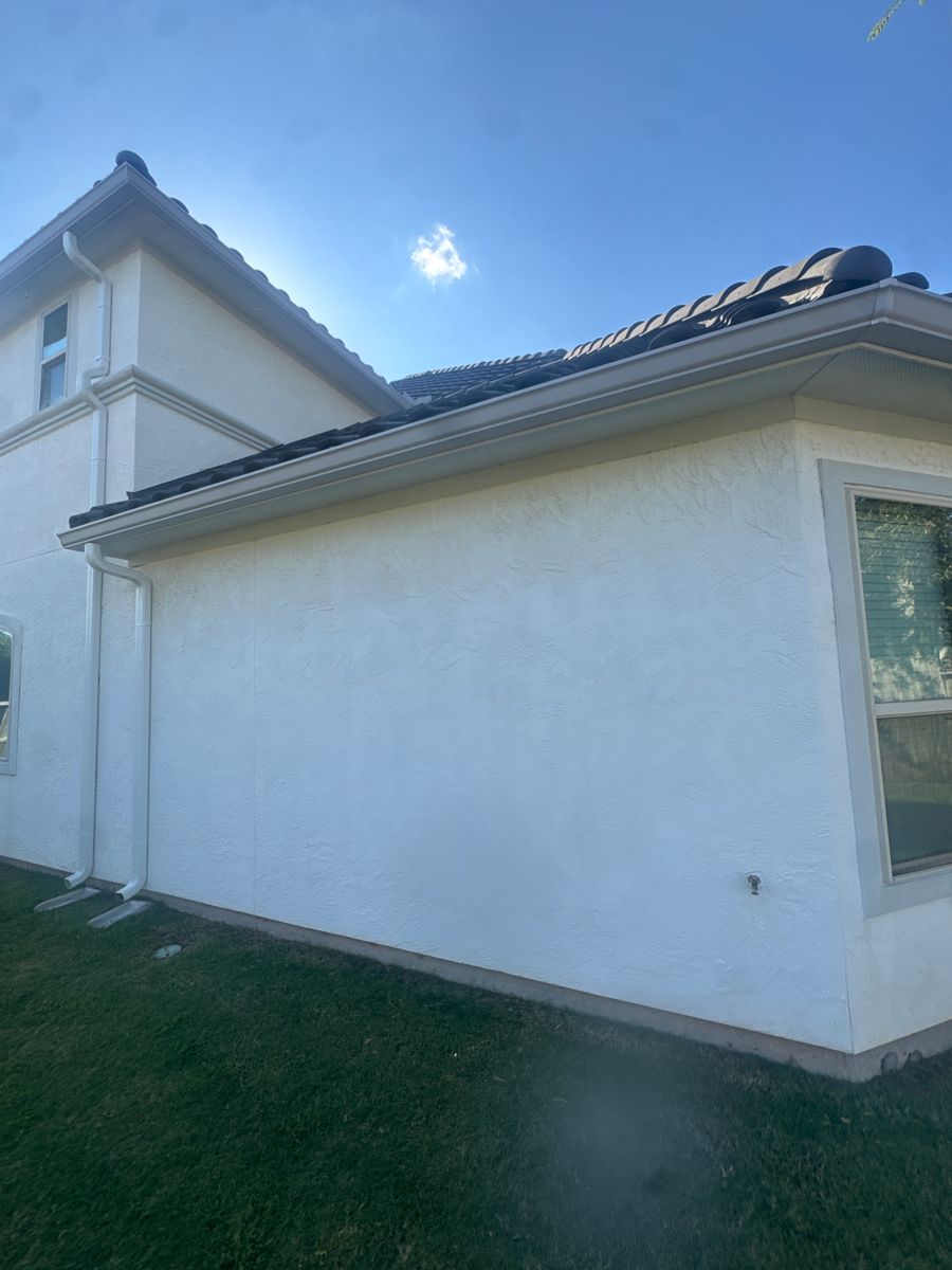 Residential Roof Cleaning for Power Pressure Wash in Houston, TX