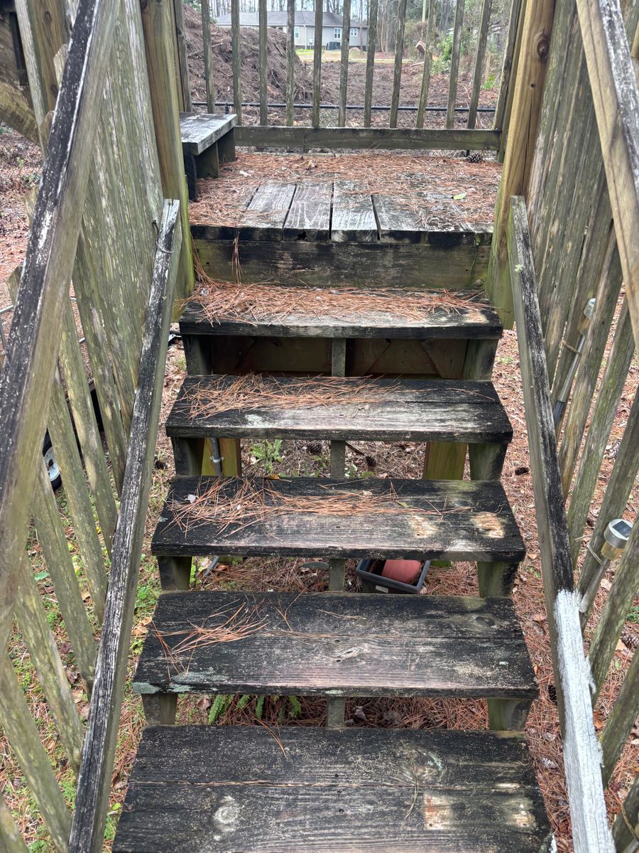 Deck & Patio Cleaning for Pristine Power Wash Pros in Little Rivers, SC