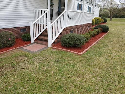 Shrub Trimming for Conley's Lawn Care in Goldsboro, NC