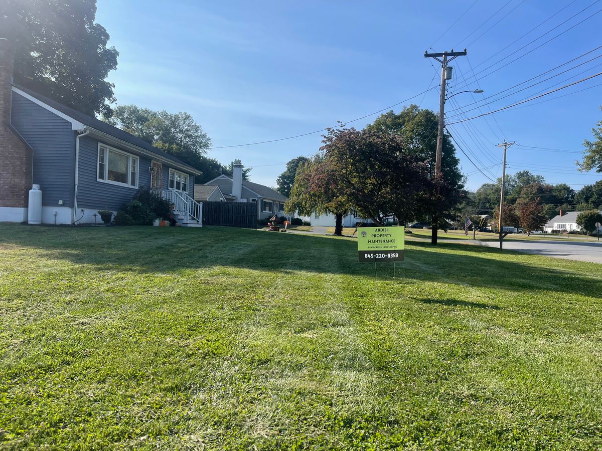 Weekly Mowing Service for Ardisi Property Maintenance LLC in Poughkeepsie, NY 