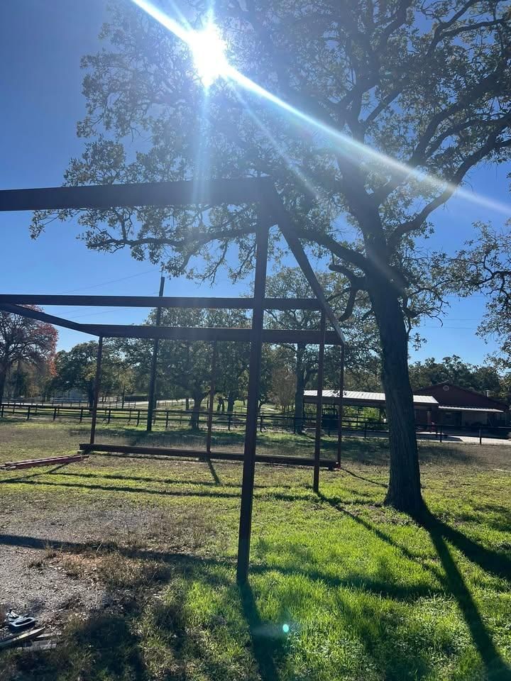 Day Laborer Hourly Rates for King Services in Seguin, TX