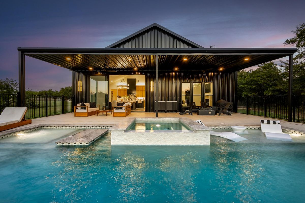 Custom Homes for NTX Custom Construction in Mckinney, TX