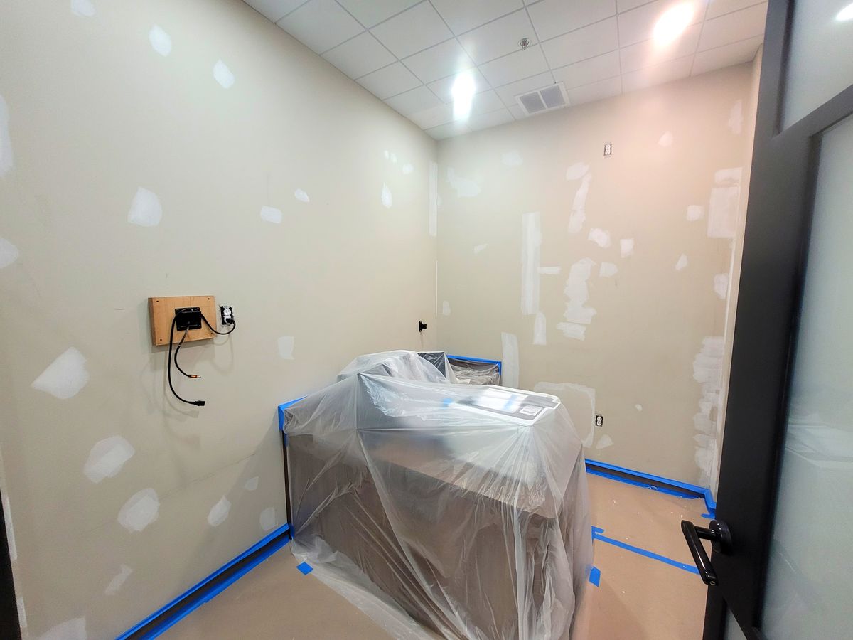 Commercial Painting for Eagle Five Stars Painting in Brazos Valley, TX