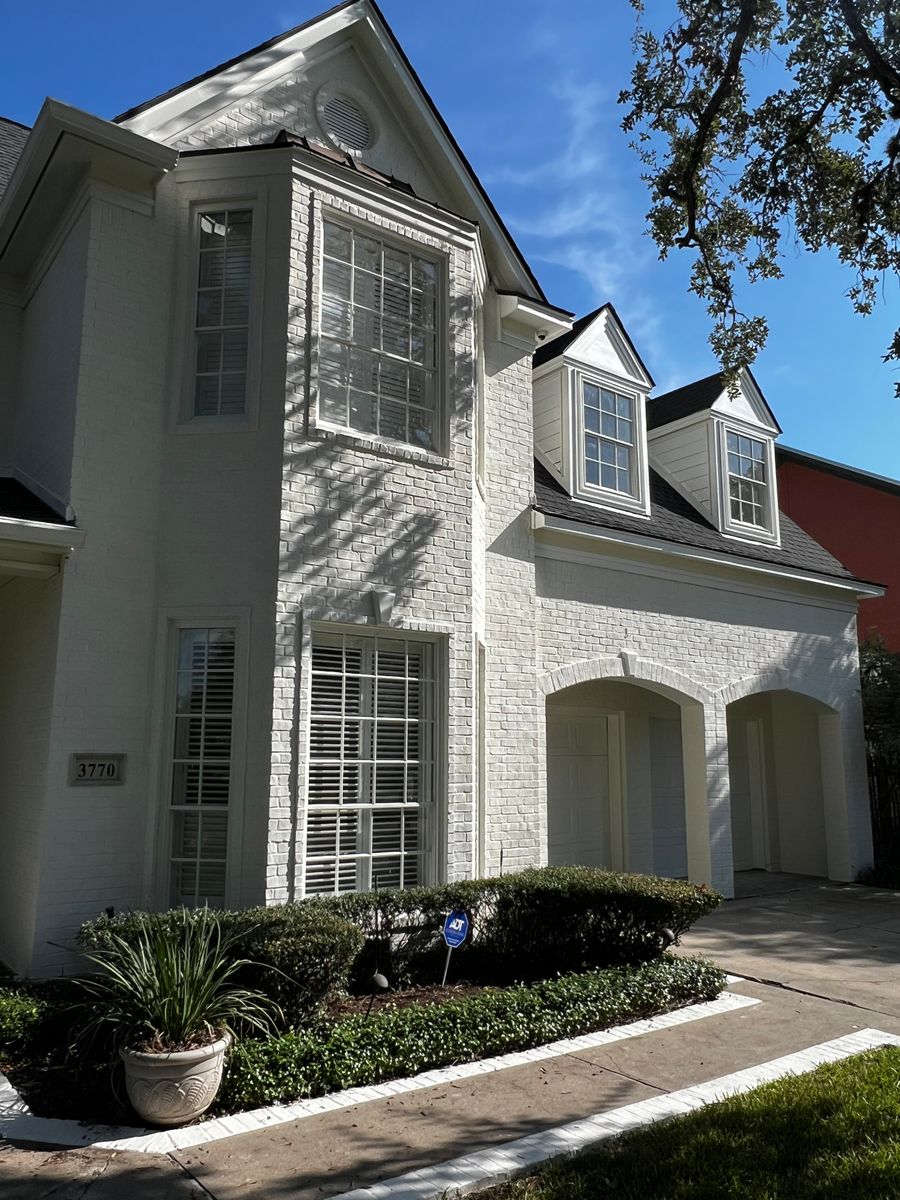 Brick Lime Washing and Slurry for 911 Painters in Houston, TX