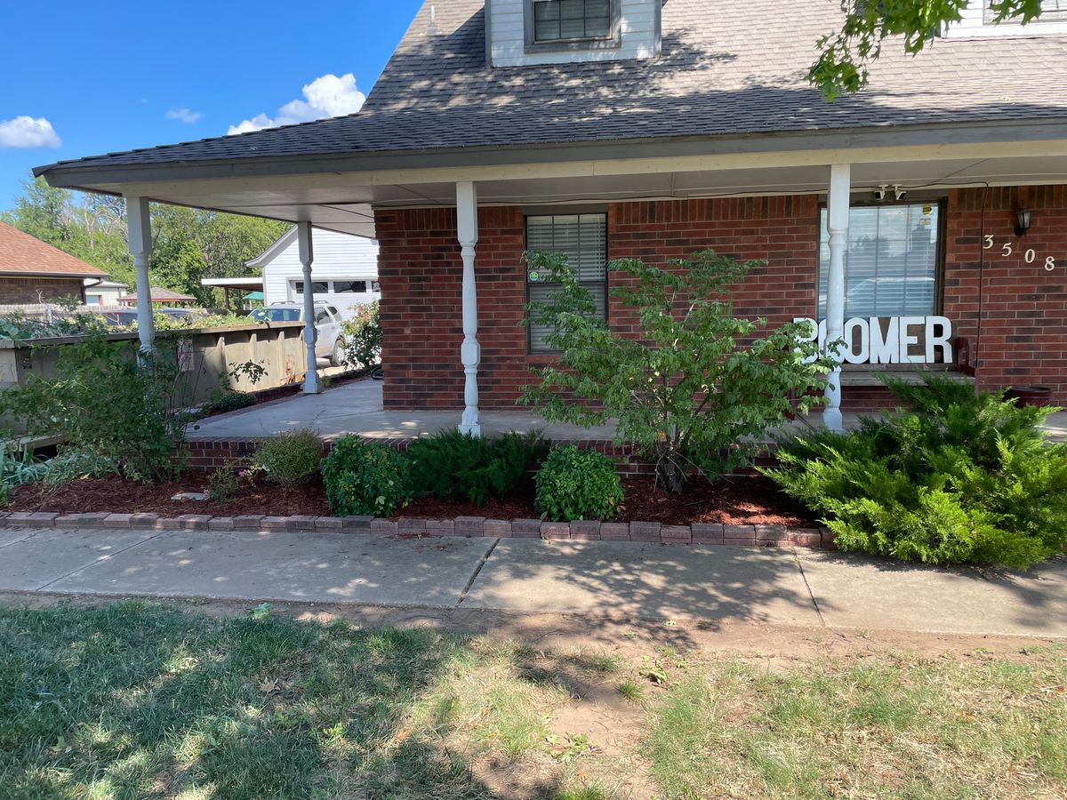 Flower Beds for Stallion Design And Construction in Norman, OK