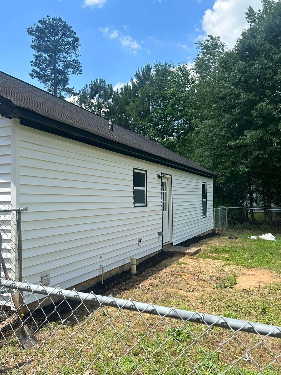 Siding for Custom Remodeling Services LLC in Sharpsburg, GA