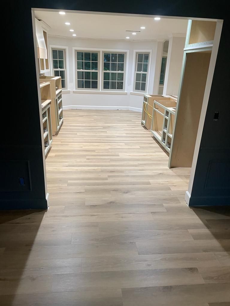 Flooring Installation for Wise Remodeling CO in Kennesaw, GA