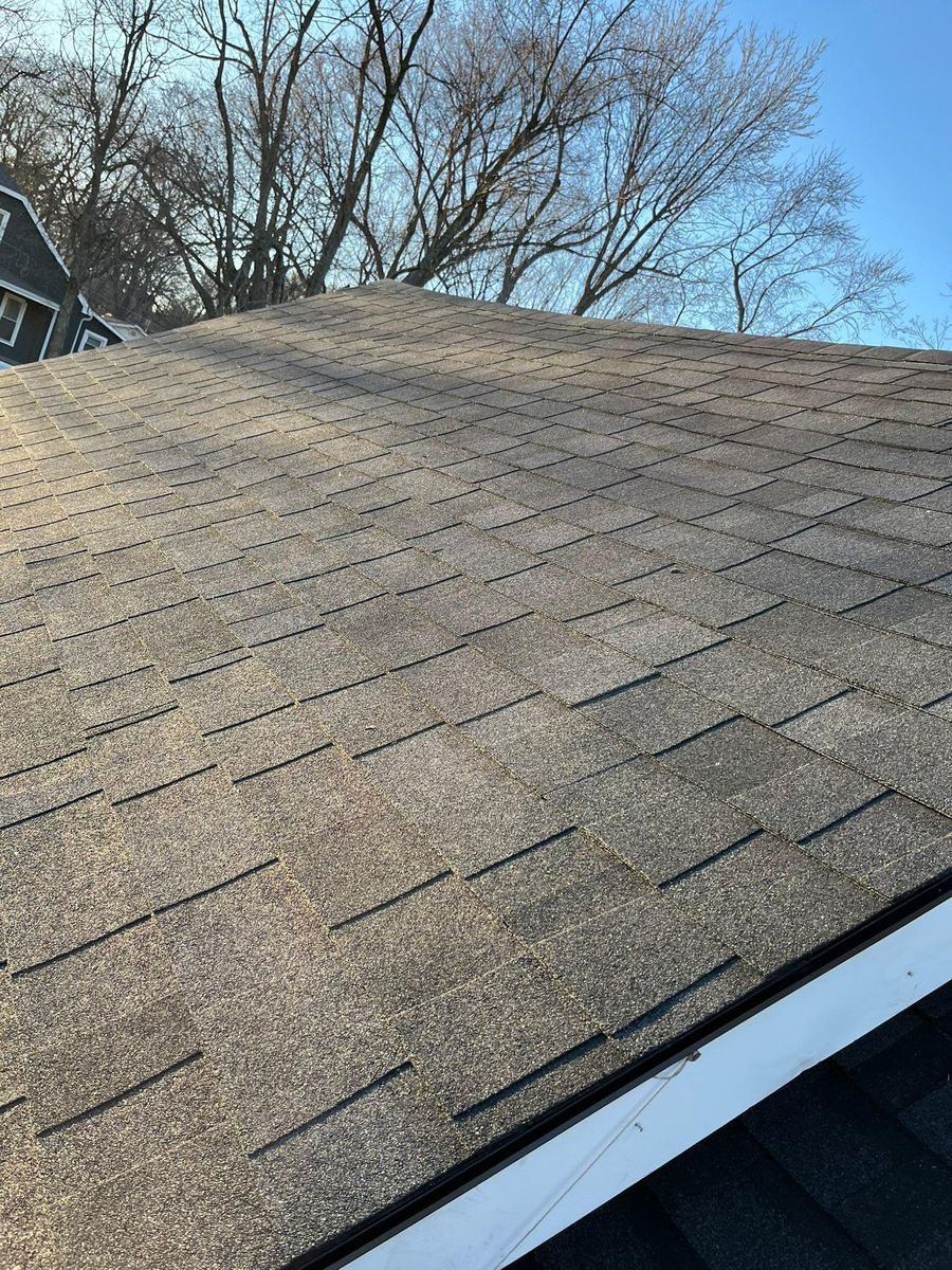 Roofing Repairs for Full Roof Replacement Repairs and Seamless Guttering in Saint Joseph, MO