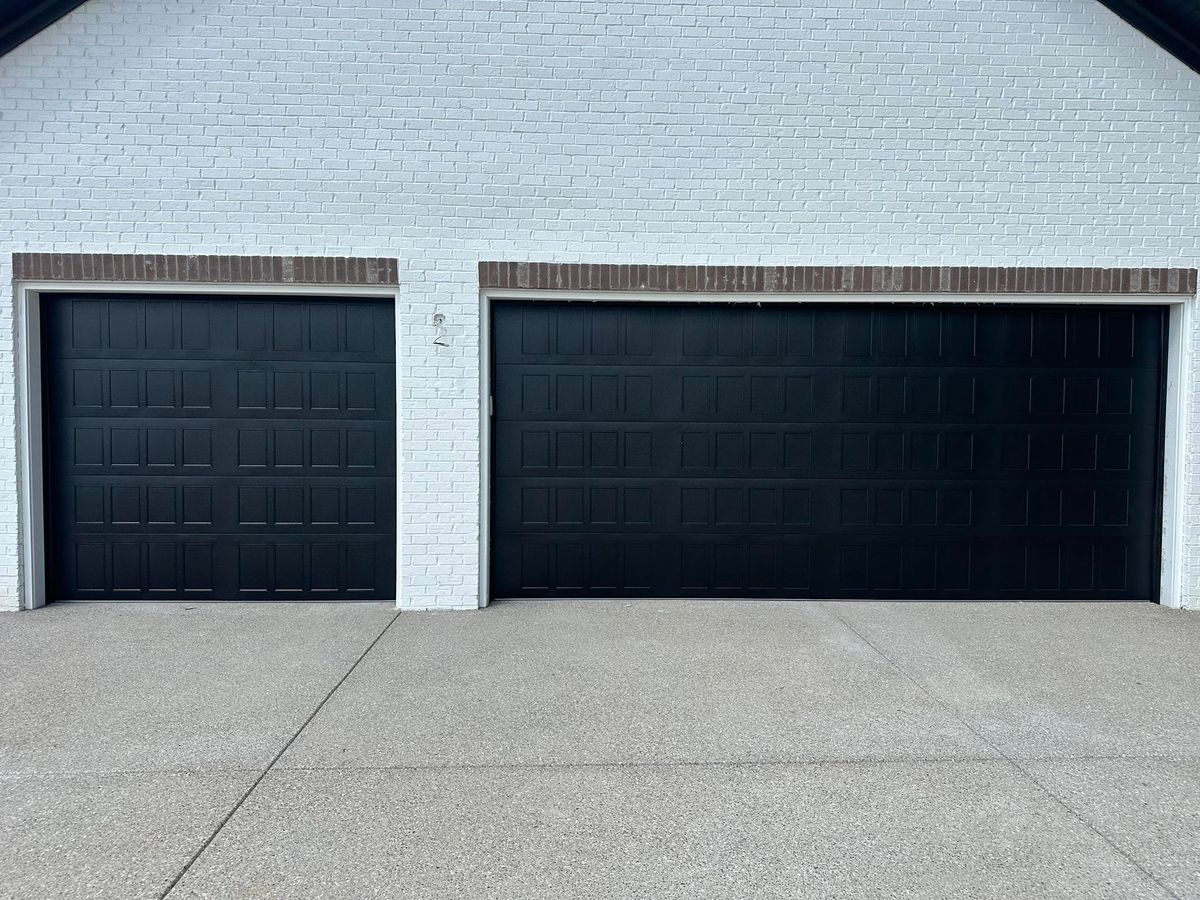 Garage Door Repair for Roby's Door Service in La Grange, KY