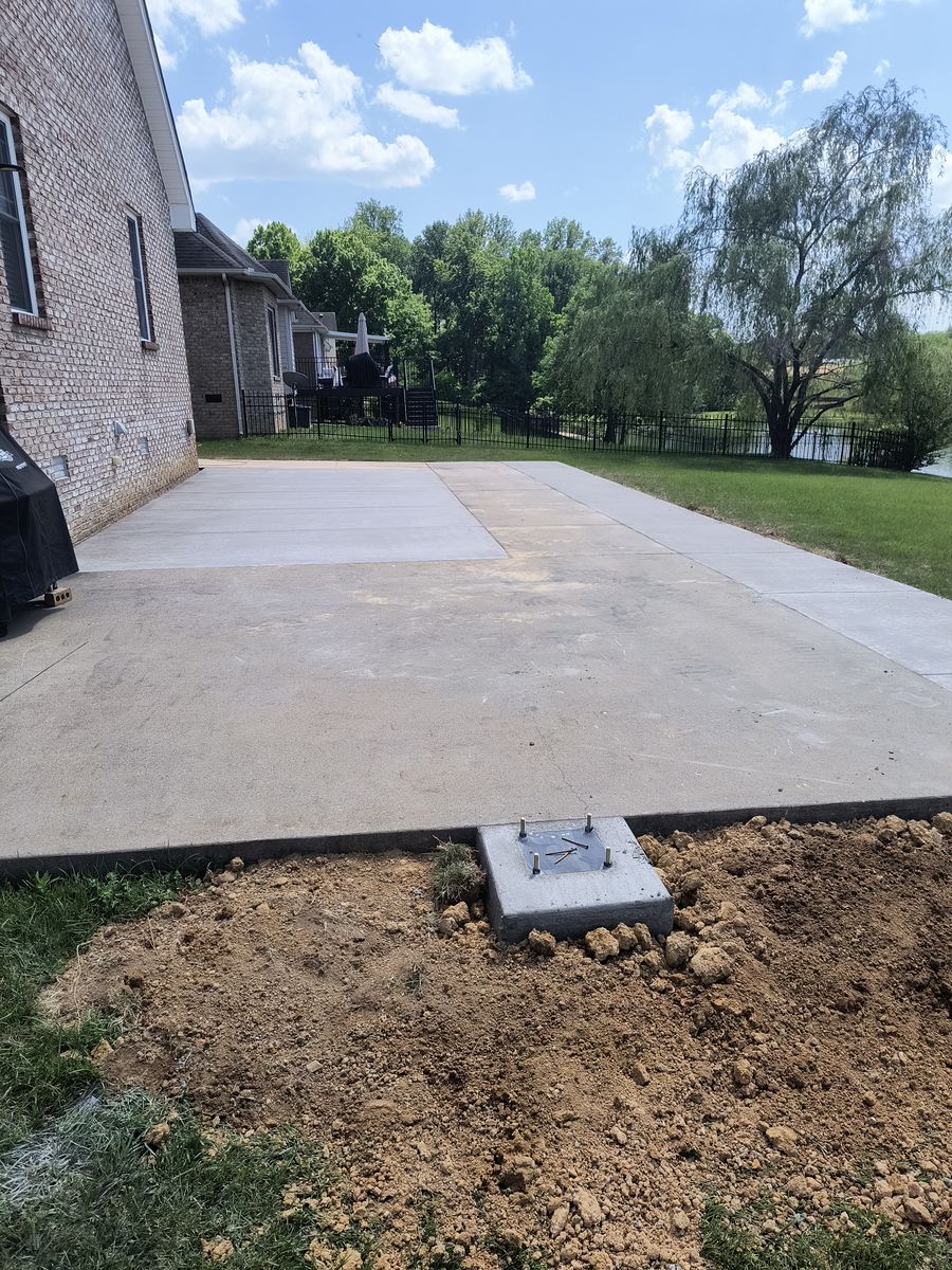 Concrete for Layne It Down Concrete Artisan in Clarksville, TN