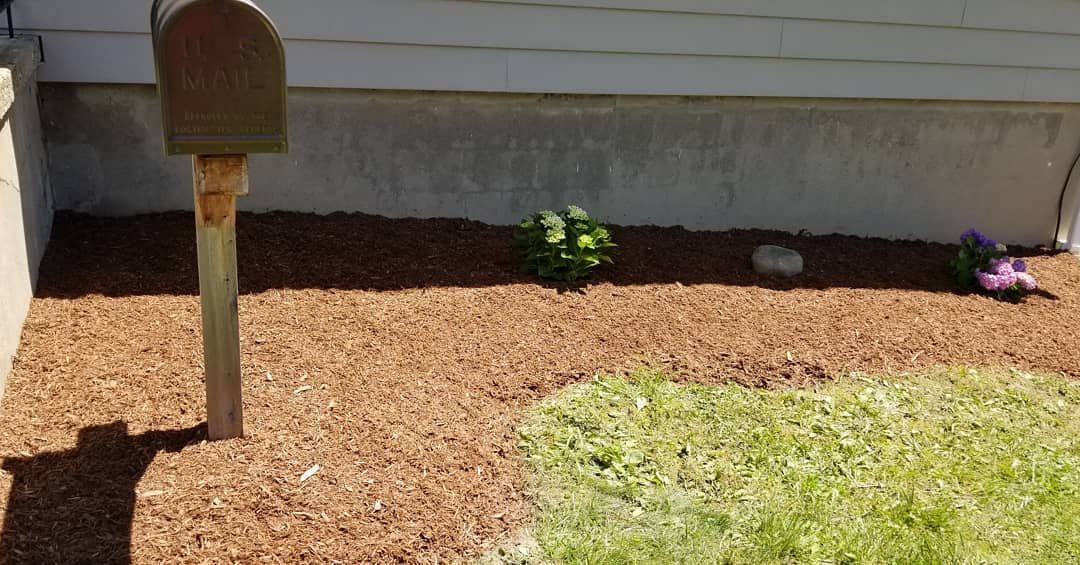 Mulch Installation for IPL Landscaping LLC in Newton, NJ