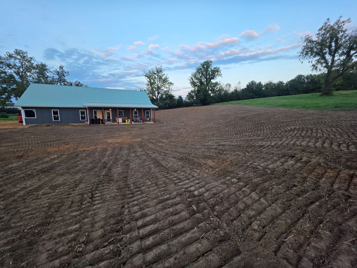 Leveling for H&H Earthworks in Decherd, TN