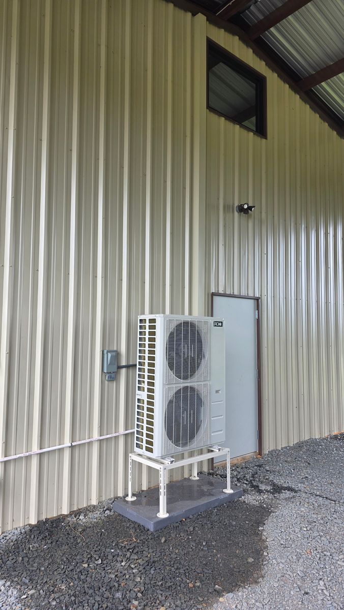 Mini split / Ductless service and installation for Southern Air Service Co. in Alba, TX