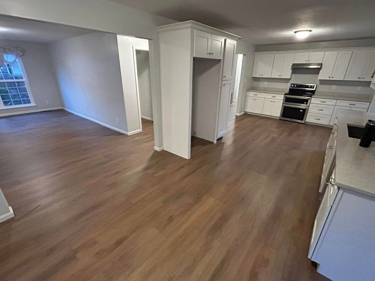 Cabinet Installation for Goetz & Co. Fine Cabinetry in Camden, TN