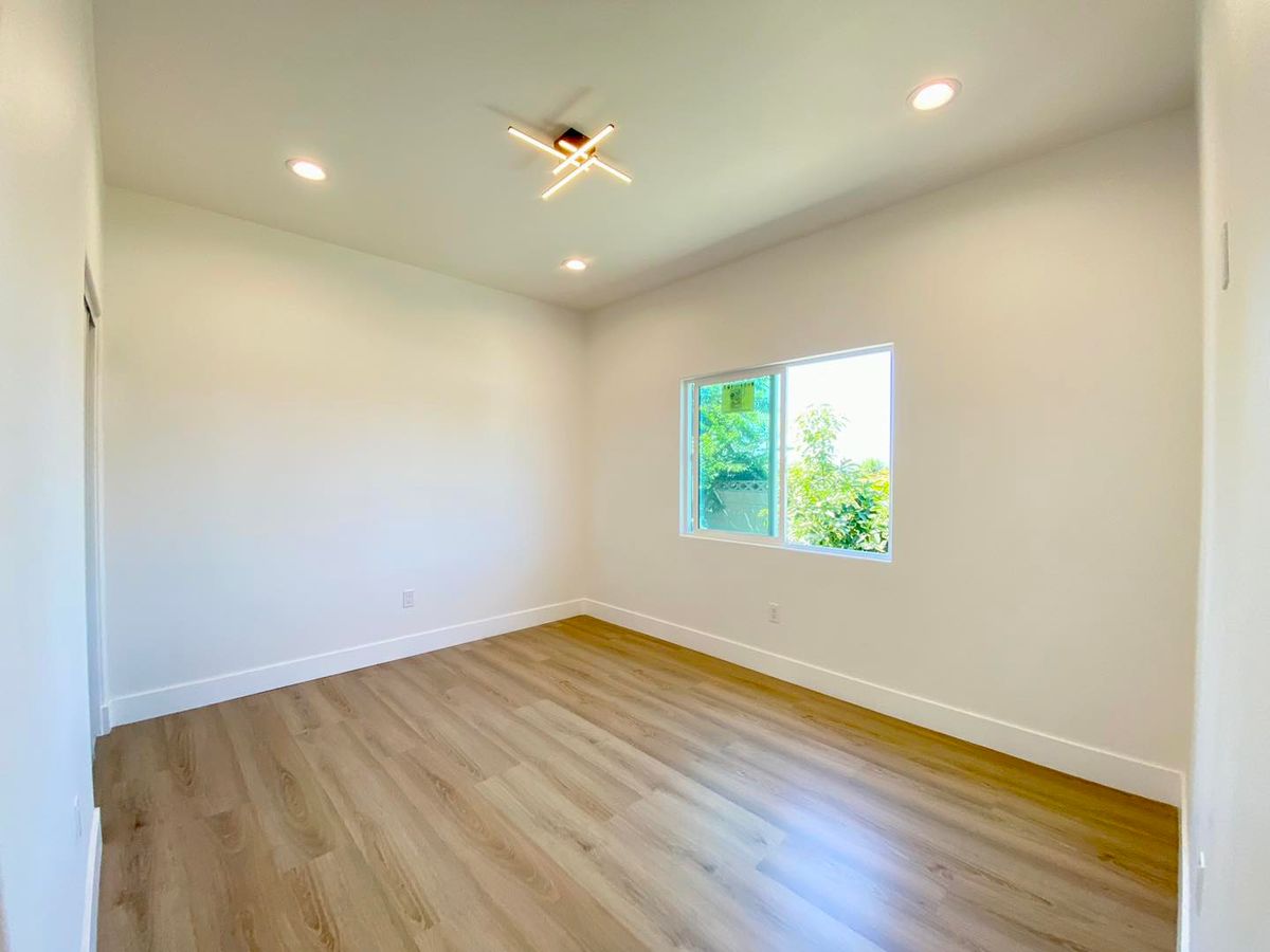 Custom Home Construction for MD Constructor in Santa Ana, CA