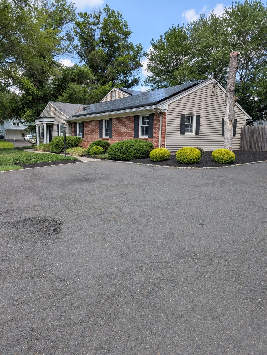 Property Maintenance for Ettere Landscape Services in Flemington, NJ