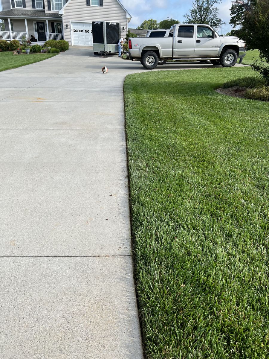 Lawn Maintenance for Virginia Yard Pros in Appomattox, VA