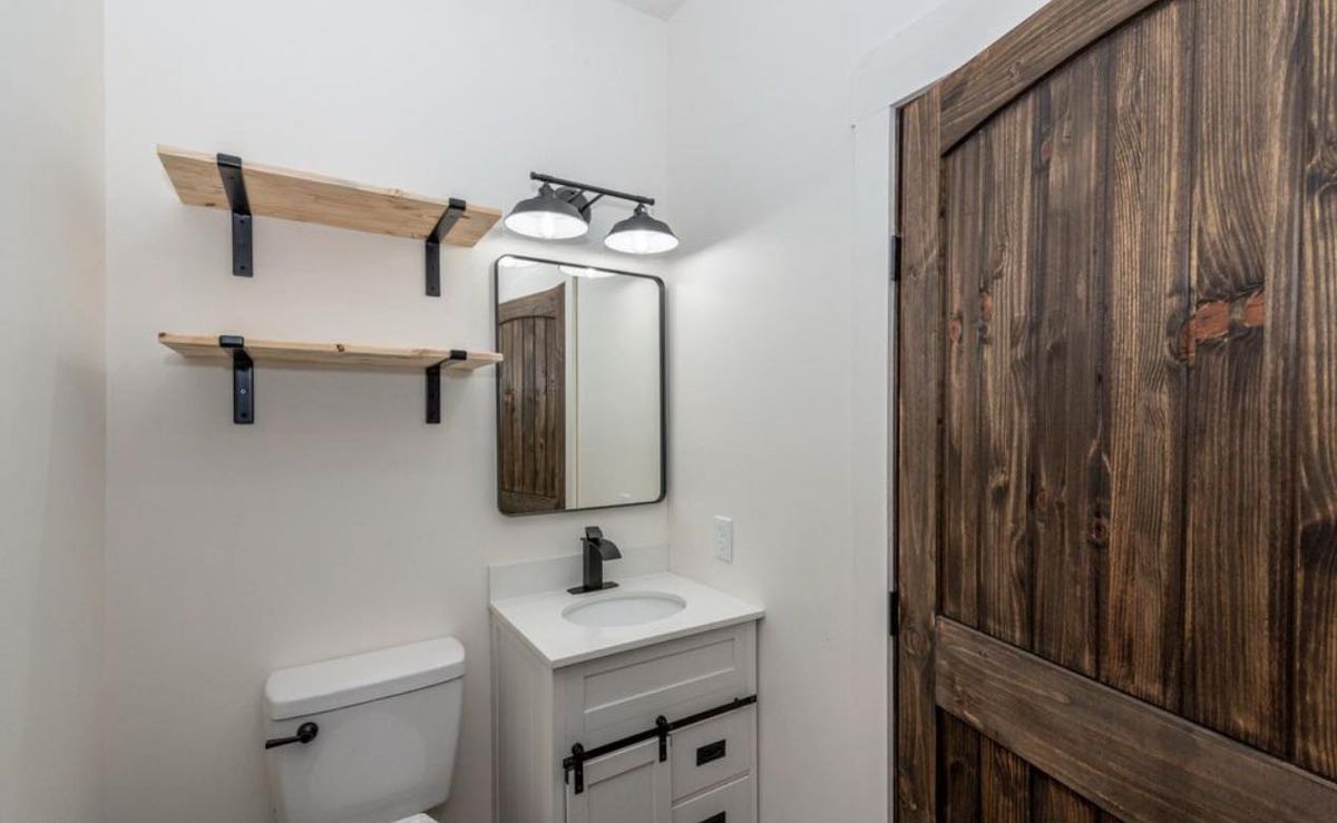 Additions for Jarvis Generational Builders in Greenback, TN