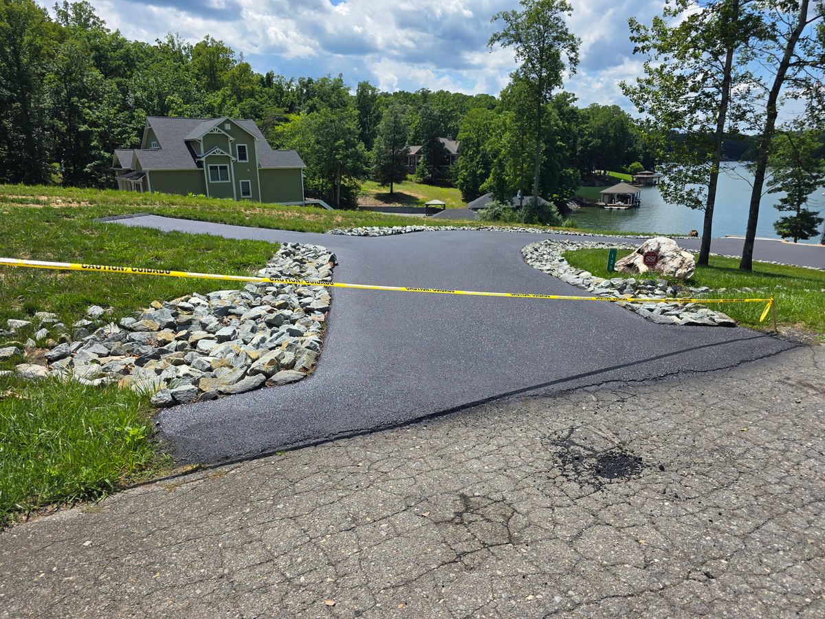 Seal Coating for CJ's Paving and Sealcoating in Lynchburg, VA