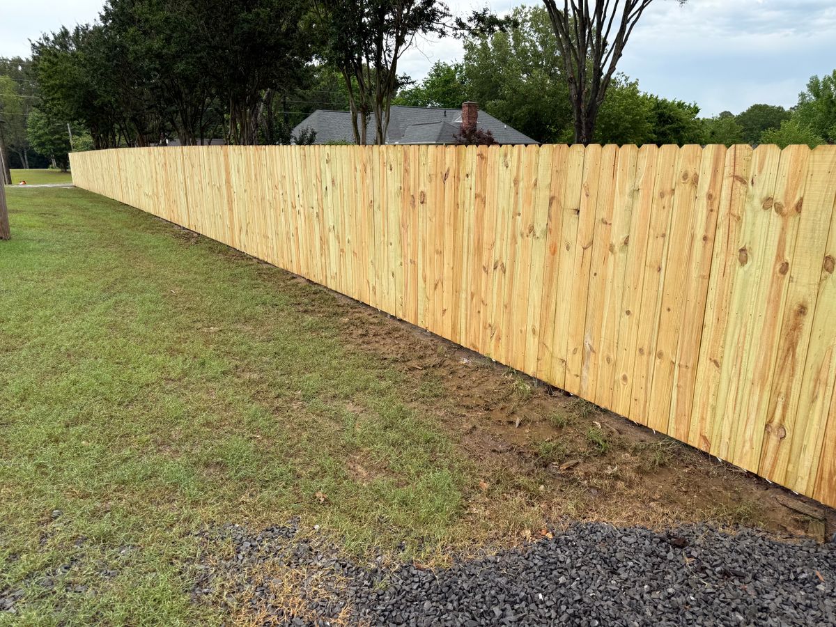 Fence Installation for Manning Fence, LLC in Hernando, MS