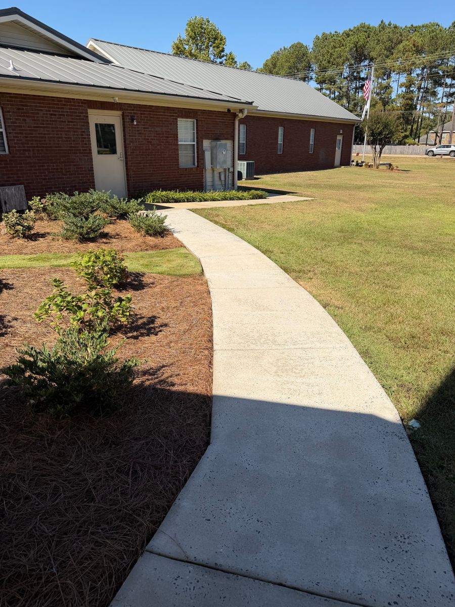 Hardscape Cleaning for Pressure Washing in Dublin, Macon, and Warner Robins in Macon, GA